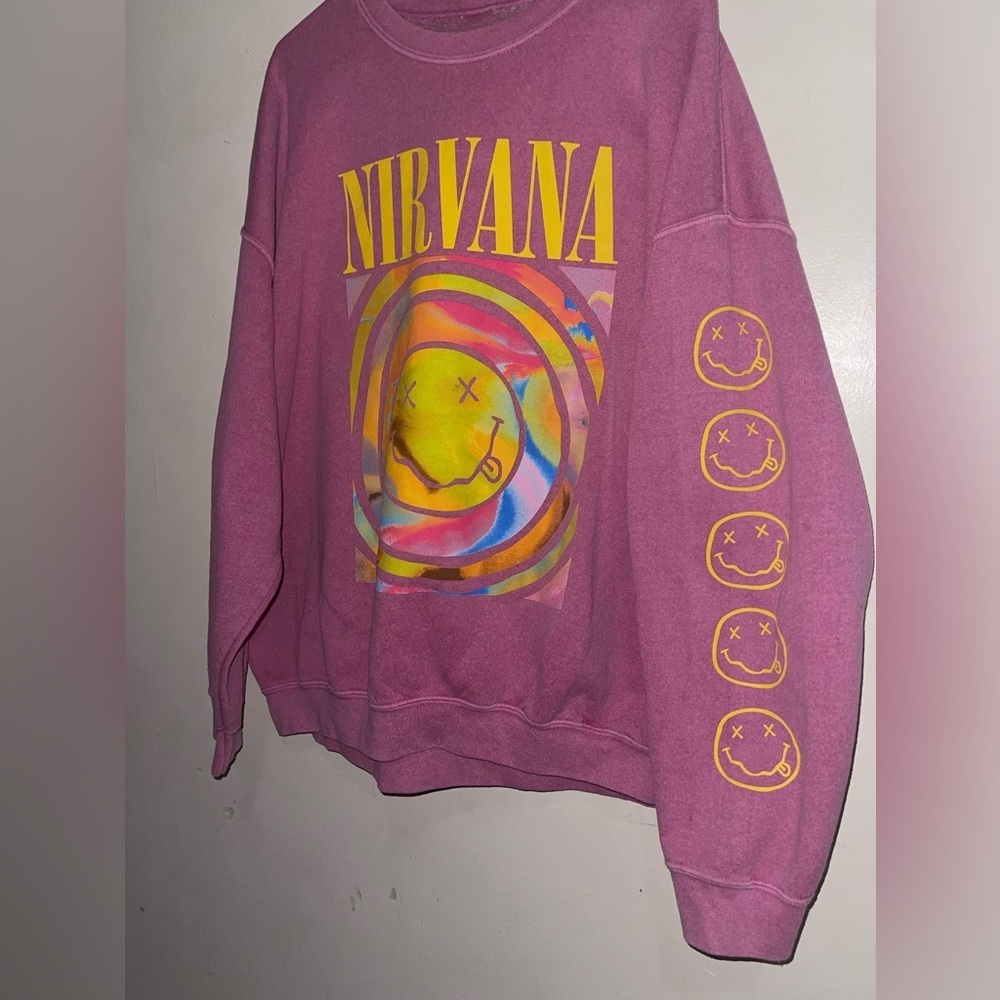 NWOT Nirvana Smiley Artsy Oversize Crewneck Sweater - Picture 6 of 7